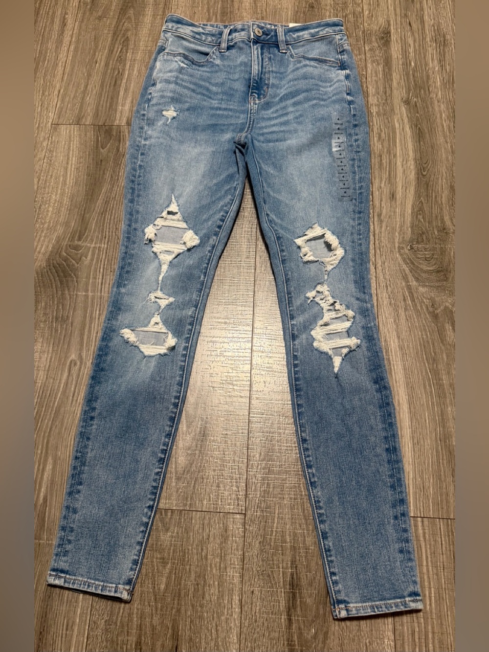 New with tags American Eagle jeans size 27